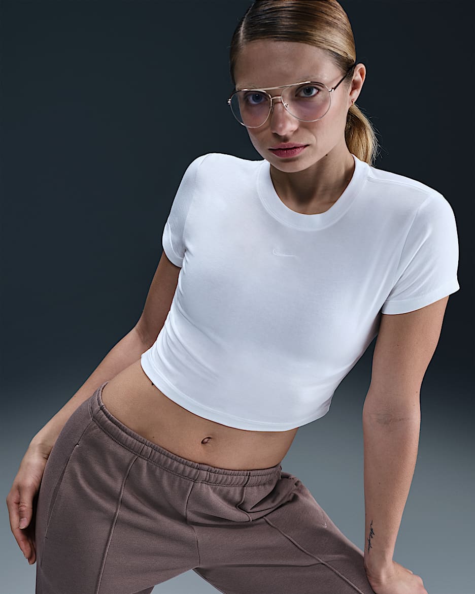 Nike Sportswear Chill Knit Women's Cropped T-Shirt. Nike AU